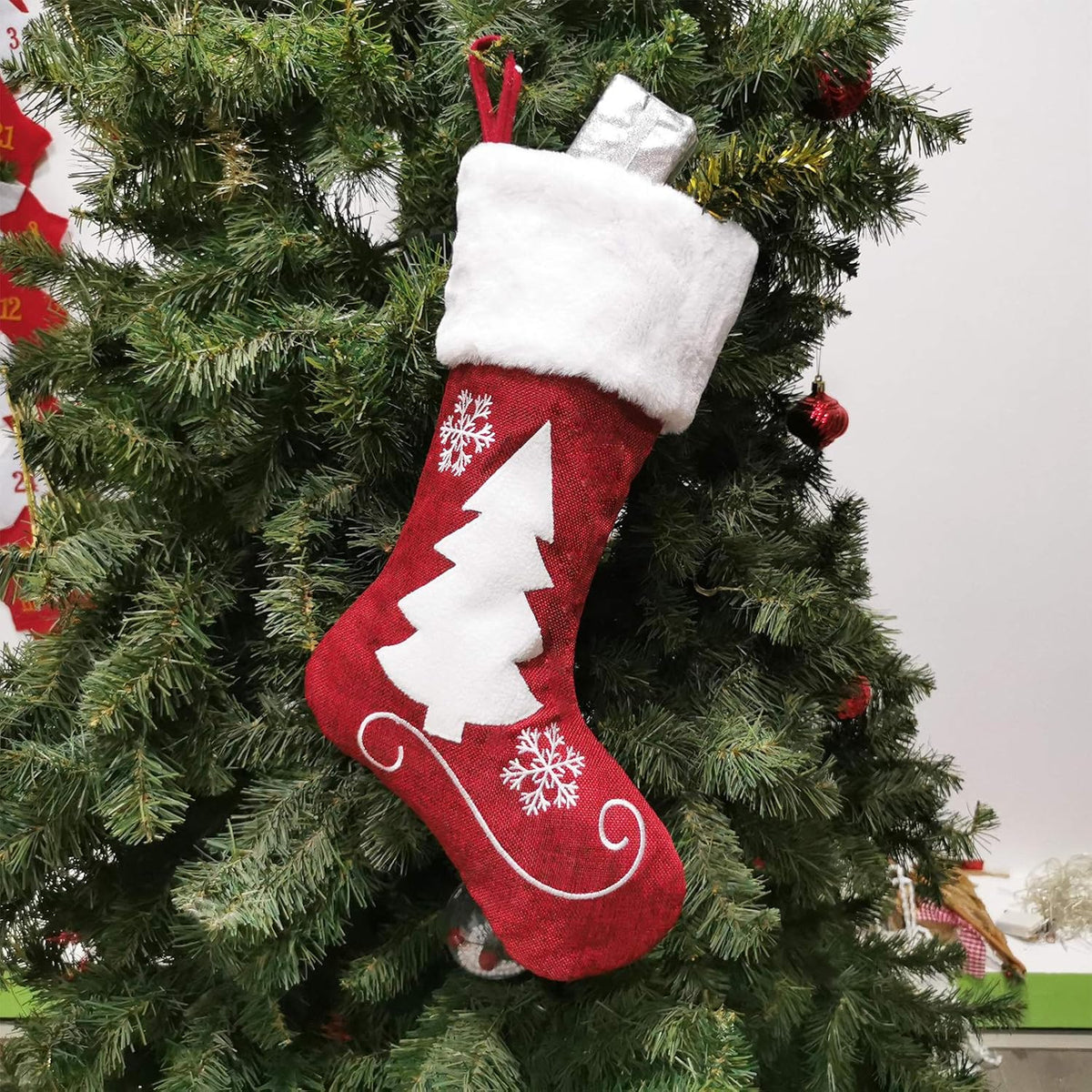 Christmas Stockings, 2 Pcs 18 Inches Christmas Stockings, Burlap with Large Plush Cuff Stockings, for Family Holiday Xmas Party Decorations (Red-Snowflake and Tree)