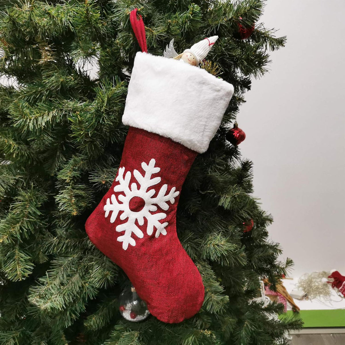 Christmas Stockings, 2 Pcs 18 Inches Christmas Stockings, Burlap with Large Plush Cuff Stockings, for Family Holiday Xmas Party Decorations (Red-Snowflake and Tree)