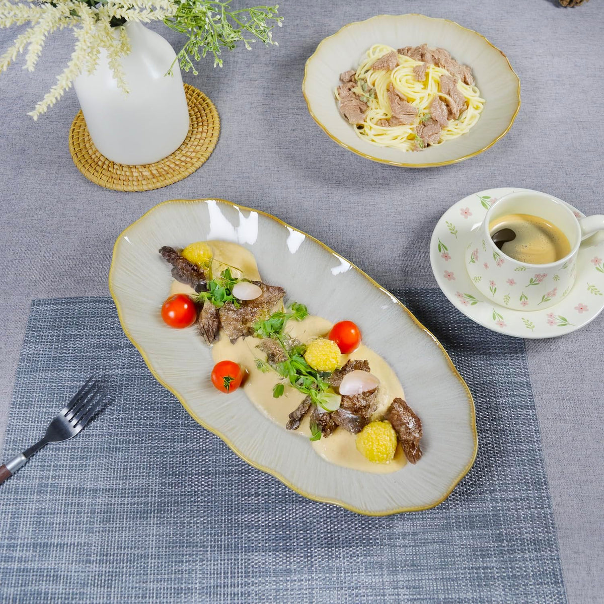 14.4 Inch Oval Serving Platter, Large Ceramic Serving Tray for Entertaining, Microwave & Dishwasher Safe, Rustic Brown Serving Dishes for Party, Turkey, Cheese, Meat, and Vegetables
