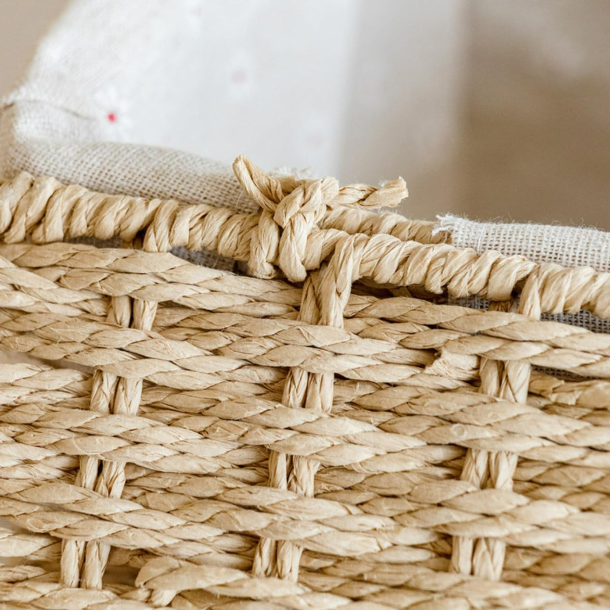 1PC Woven Storage Basket with Lid for Closet Shelf-Khaki Small